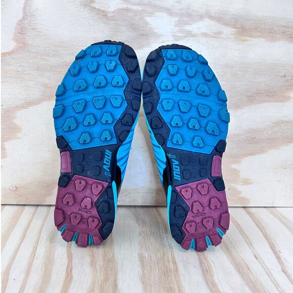 Inov-8 - Roclite 305 Standard Fit - Athletic Shoes - Green/Blue - Women's - 7 - Picture 8 of 9